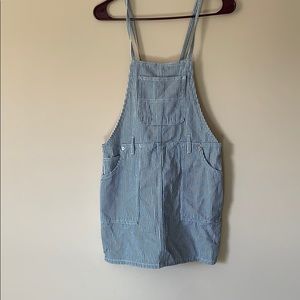 Overall dress